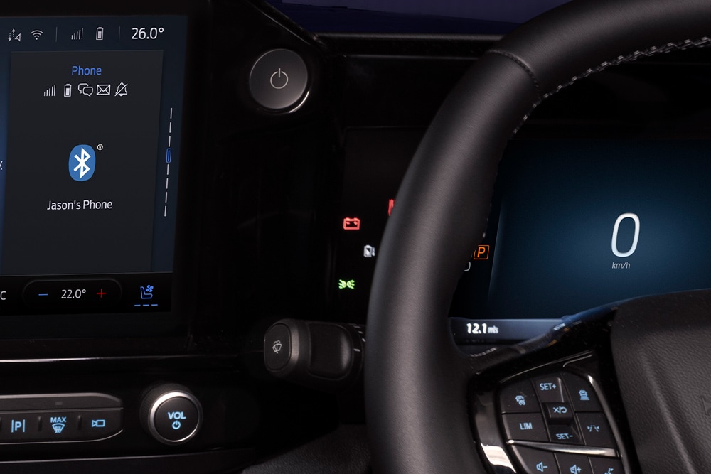 ford transit_custom eu Column_Card_07_V710_Sport 3x2 1000x667 steering wheel detail dark